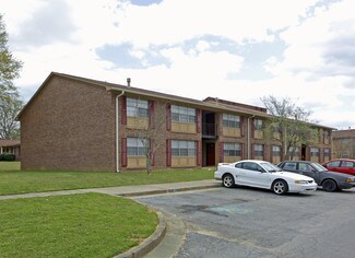 Plus de détails pour 500 Sloan Ave W, Talladega, AL - Multi-résidentiel à vendre