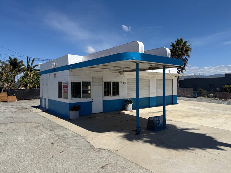 801 E Market St, Salinas, CA à vendre - Photo du bâtiment - Image 2 de 4