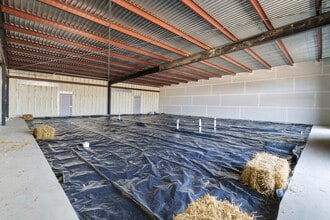 4103 SW 2nd St, Bentonville, AR for lease Building Photo- Image 2 of 5