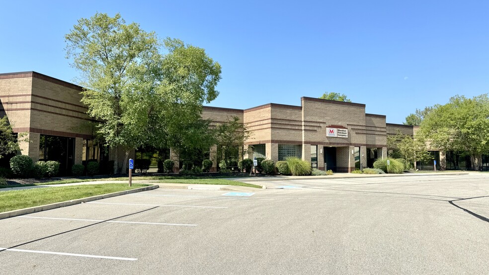 8902 Vincennes Cir, Indianapolis, IN for lease - Building Photo - Image 2 of 13