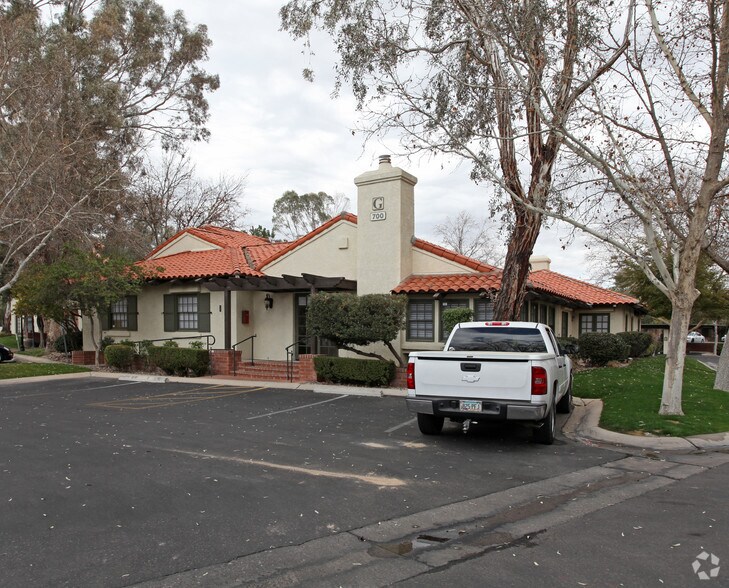 1200 N El Dorado Pl, Tucson, AZ à louer - Photo du bâtiment - Image 3 de 4
