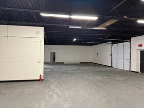 6060 Executive Blvd, Huber Heights, OH for lease Interior Photo- Image 2 of 8