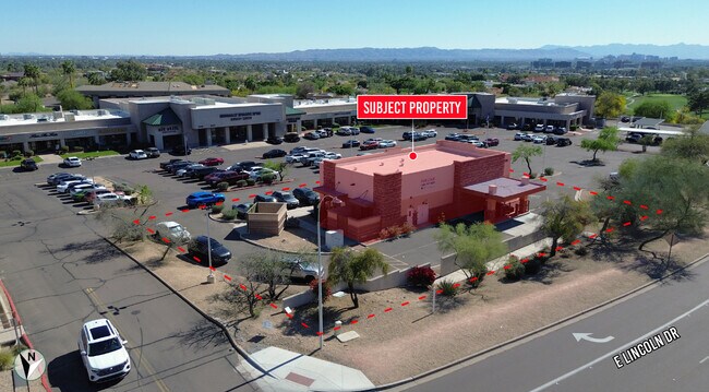 Plus de détails pour 3131 E Lincoln Dr, Phoenix, AZ - Commerce de détail à louer