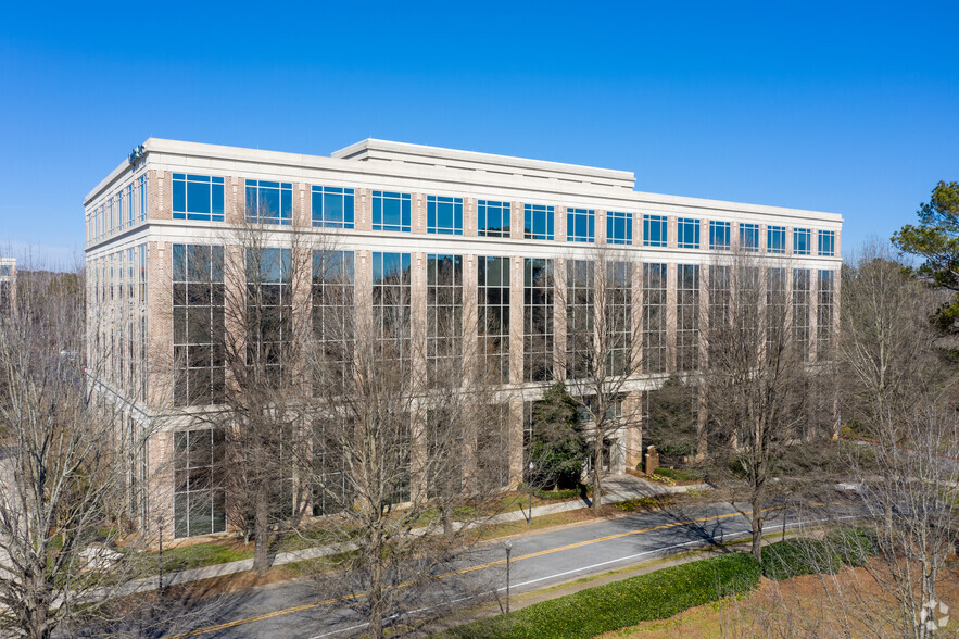 30000 Mill Creek Ave, Alpharetta, GA for lease - Building Photo - Image 1 of 6