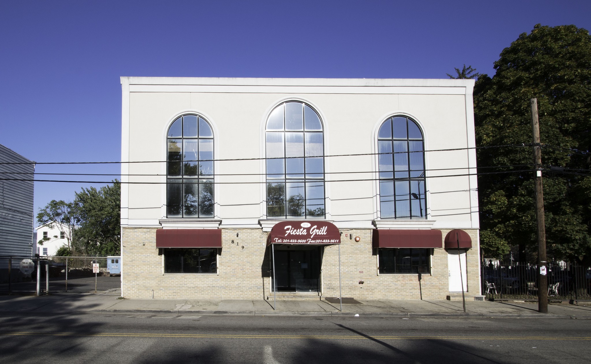 819 West Side Ave, Jersey City, NJ à vendre Photo du bâtiment- Image 1 de 1