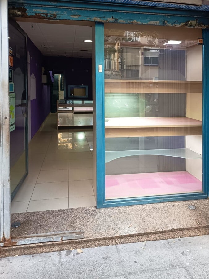 Santa Coloma de Gramenet, BAR 08921 - Unité - -  - Photo intérieure - Image 1 of 3