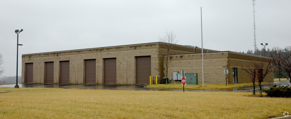 4820 Wolf Rd, Dayton, OH à vendre - Photo du bâtiment - Image 2 de 11