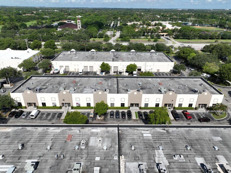 12239-12399 SW 53rd St, Cooper City, FL à louer - Photo du bâtiment - Image 2 de 12