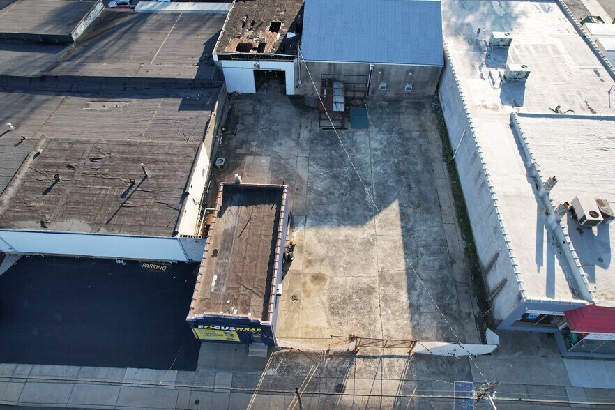 24 N Black Horse Pike, Bellmawr, NJ à louer - Photo du bâtiment - Image 2 de 8