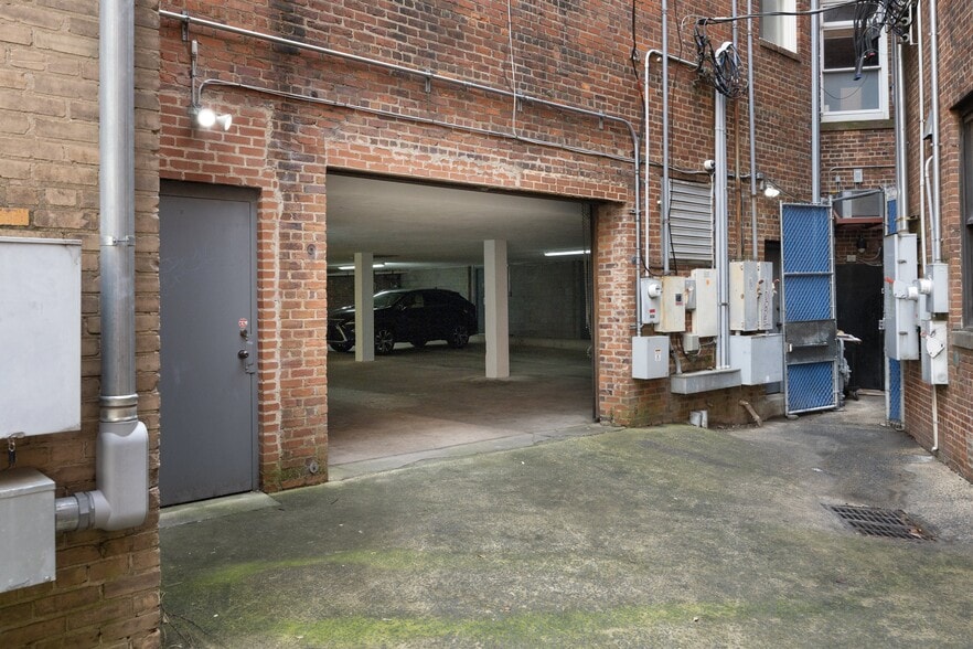 401 N Mangum St, Durham, NC à louer - Photo du bâtiment - Image 3 de 26