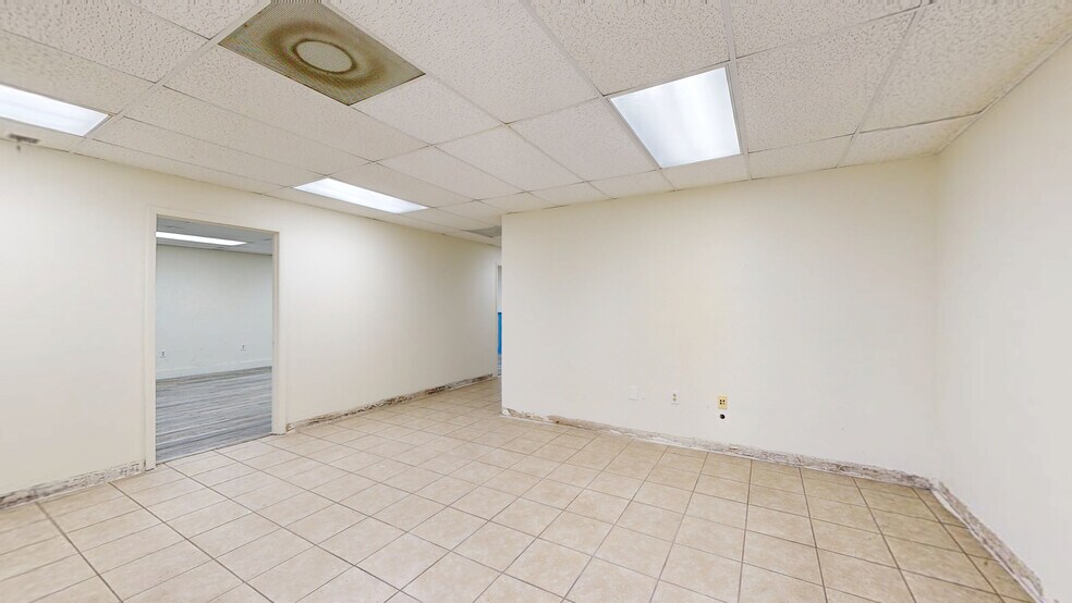 1720 Main St NE, Palm Bay, FL à louer - Numérisation 3D de Matterport - Image 2 de 30