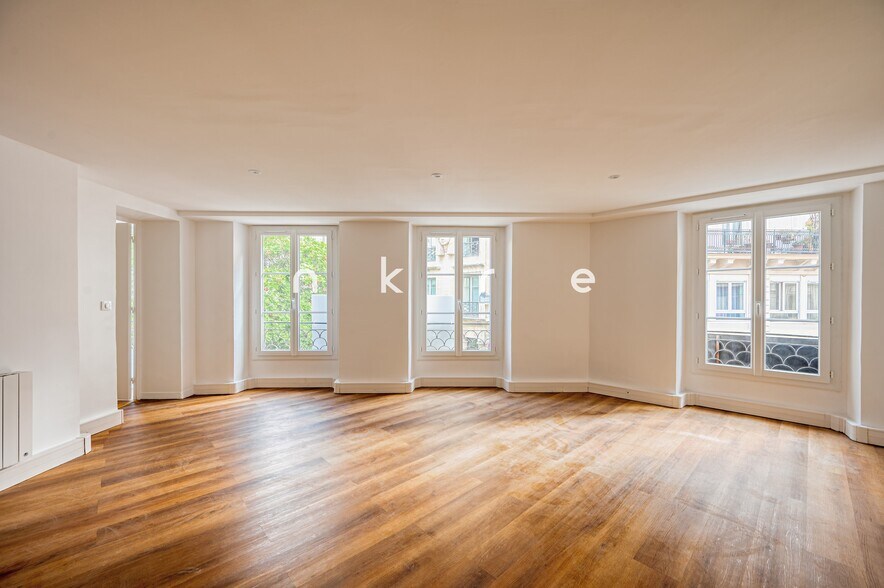 51 Rue Du Caire, Paris à louer - Photo du bâtiment - Image 3 de 9