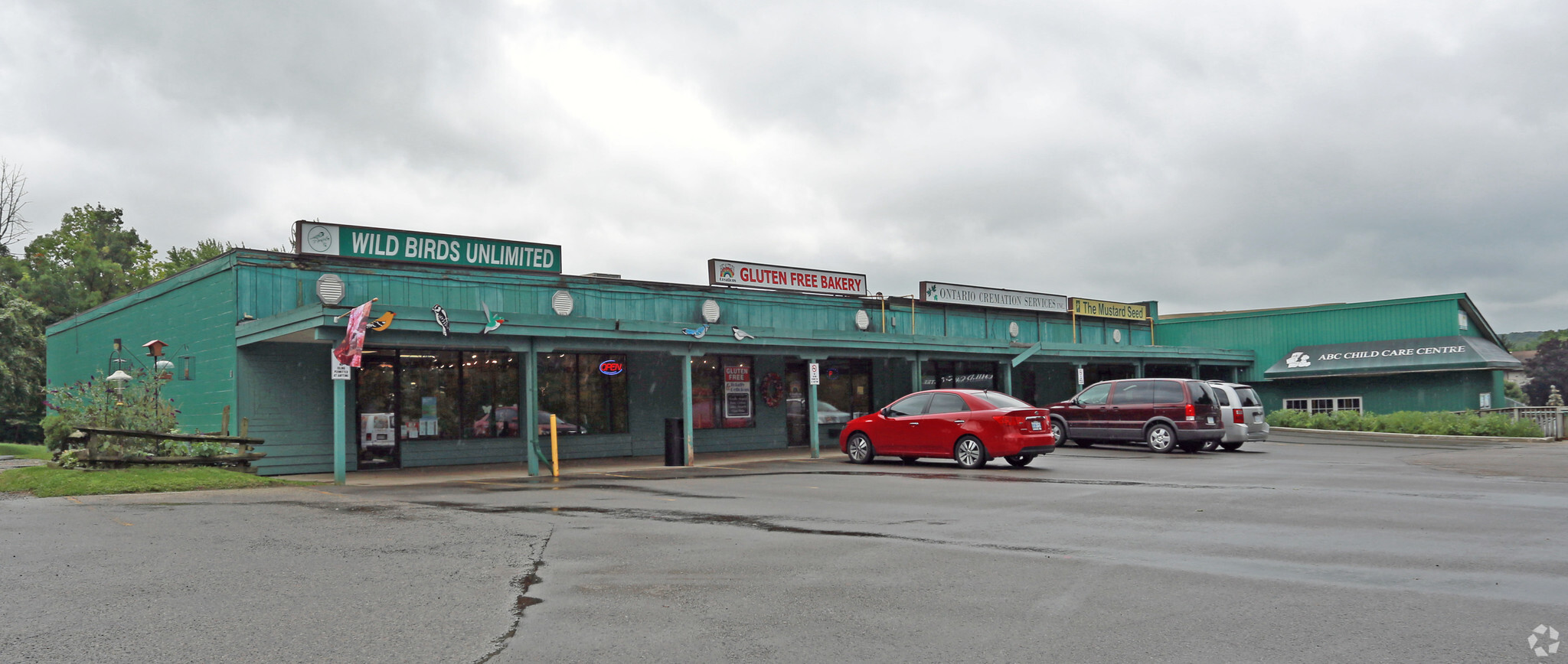 502 Springbank Dr, London, ON for lease Primary Photo- Image 1 of 4