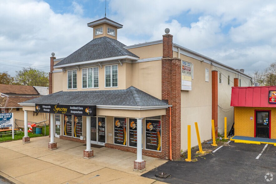 1702 Robert W Kirkwood Hwy, Wilmington, DE à louer - Photo du bâtiment - Image 2 de 2