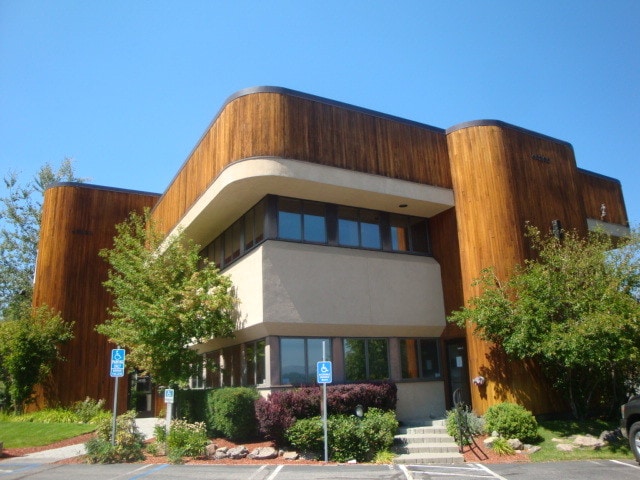 40200 Truckee Airport Rd, Truckee, CA for lease - Building Photo - Image 3 of 14