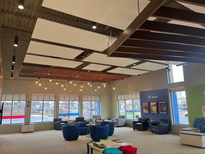 1487 Pleasant Valley Rd, Manchester, CT for lease - Building Photo - Image 3 of 6