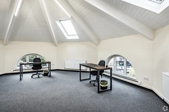 1-11 Liverpool Rd N, Liverpool for lease Interior Photo- Image 2 of 4