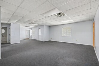 13010 White Ave, Grandview, MO for lease Interior Photo- Image 1 of 7