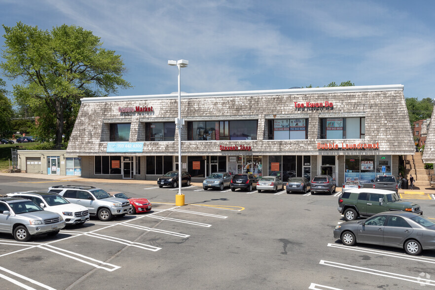 6164-6198 Arlington Blvd, Falls Church, VA for lease - Building Photo - Image 3 of 11