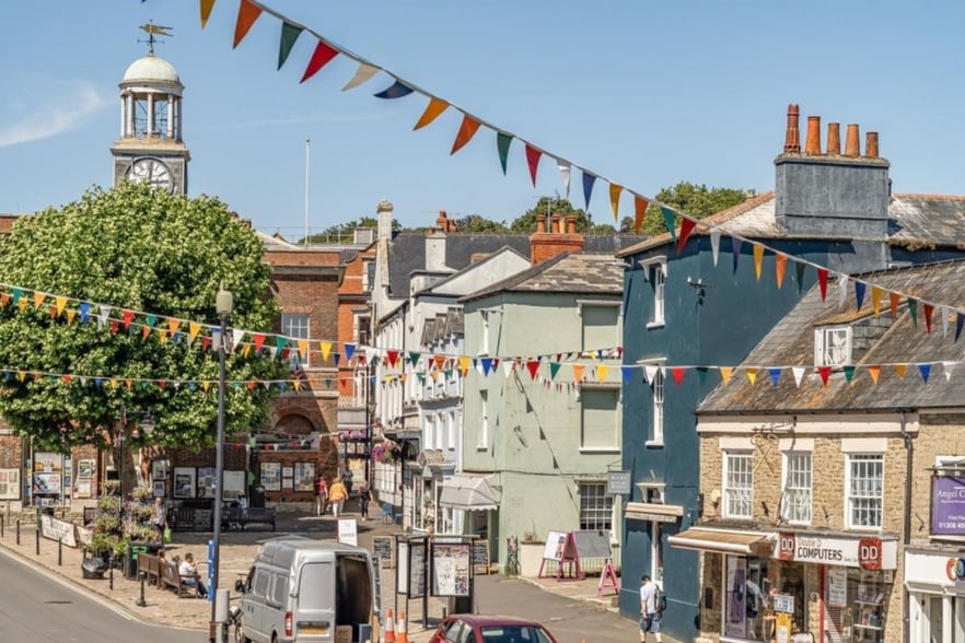 11 South St, Bridport for sale - Building Photo - Image 2 of 8