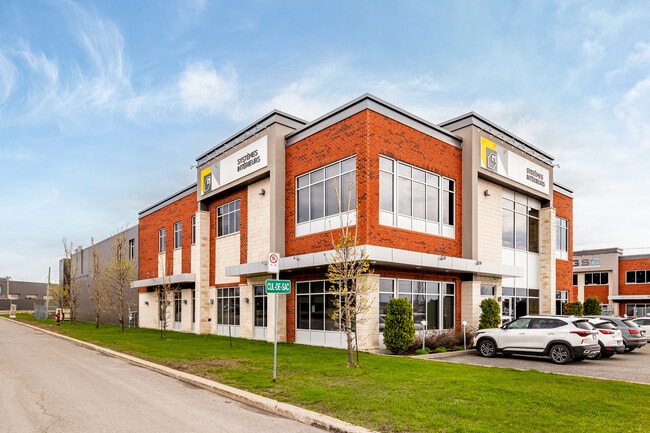 More details for 5000 Rue Bernard-Lefebvre, Laval, QC - Industrial for Lease