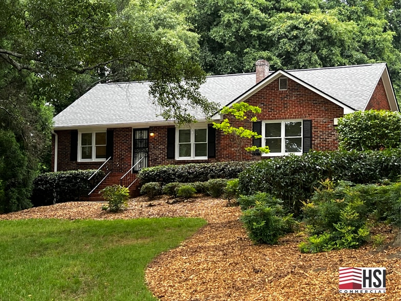 280 E Crossville Rd, Roswell, GA for lease - Building Photo - Image 1 of 20