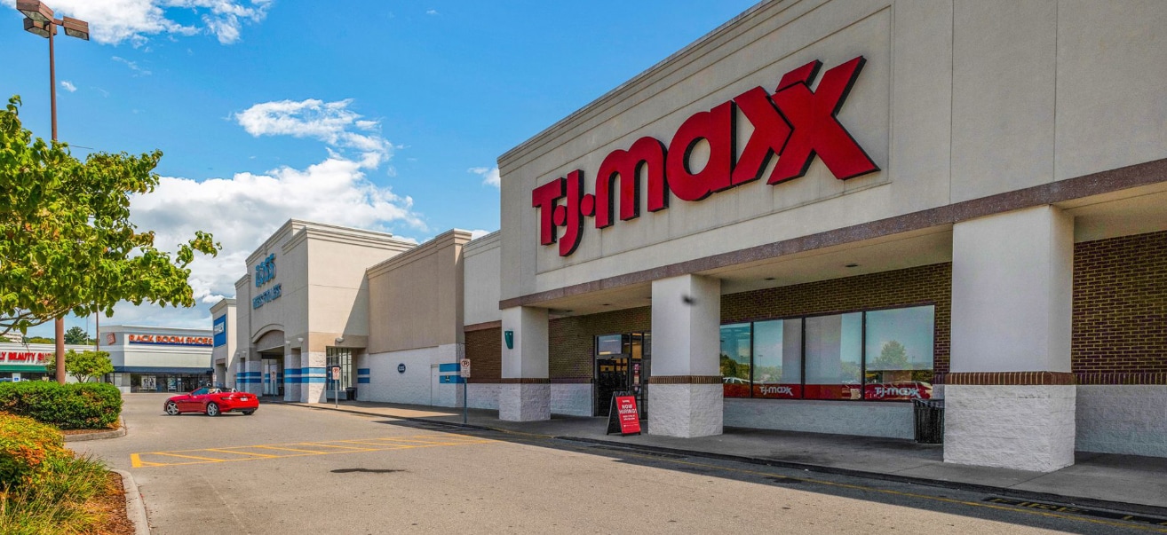 1919-2009 N Eastman Rd, Kingsport, TN for lease Primary Photo- Image 1 of 20