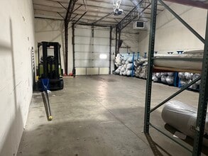 6256 34th Ave NW, Rochester, MN for lease Interior Photo- Image 2 of 15