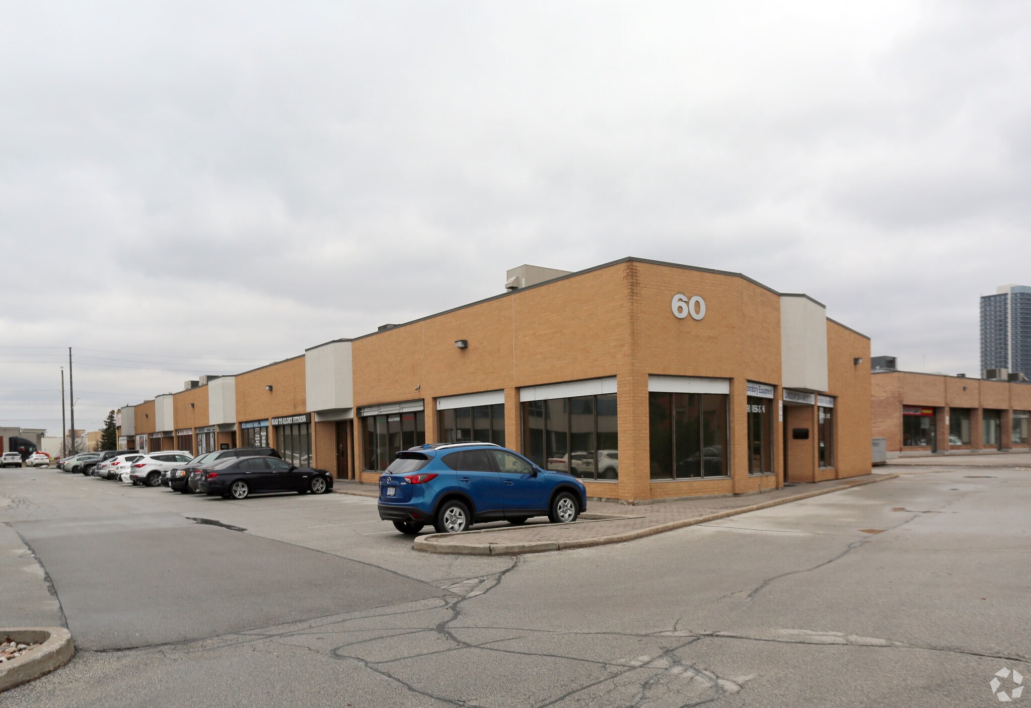 60 Winges Rd, Vaughan, ON à vendre Photo principale- Image 1 de 1