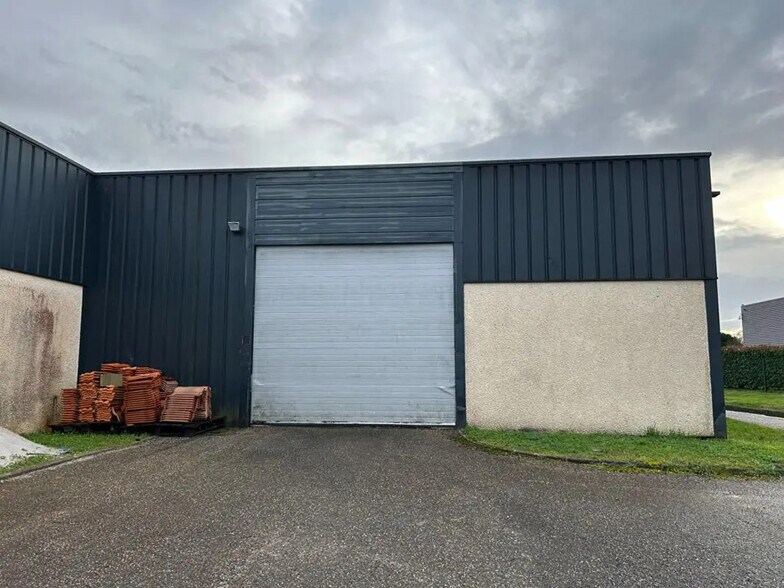 Flex dans Mérignac à louer - Photo du bâtiment - Image 1 de 8