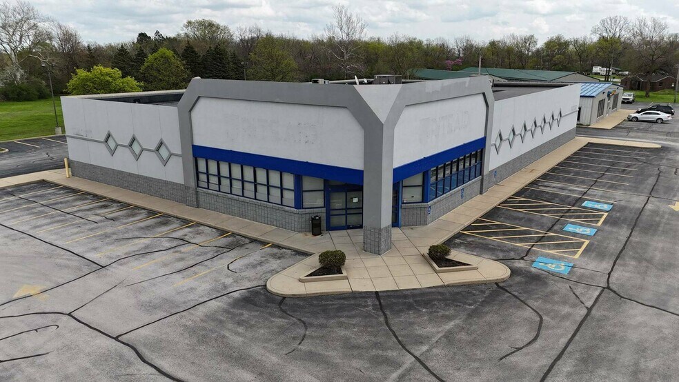 21991 State Route 51 W, Genoa, OH à louer - Photo du bâtiment - Image 2 de 6