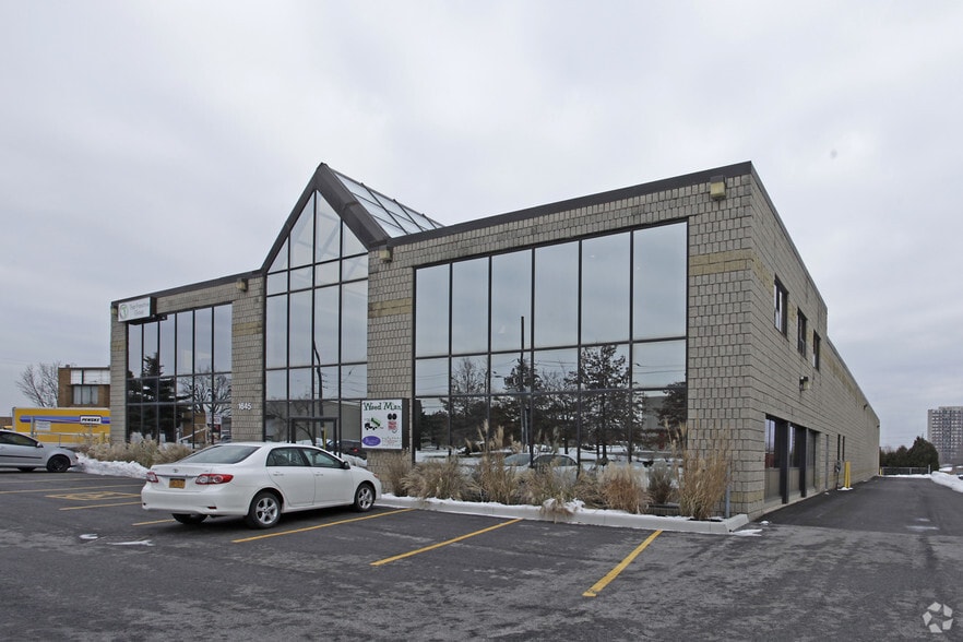 1645 Finfar Ct, Mississauga, ON for sale - Primary Photo - Image 1 of 1