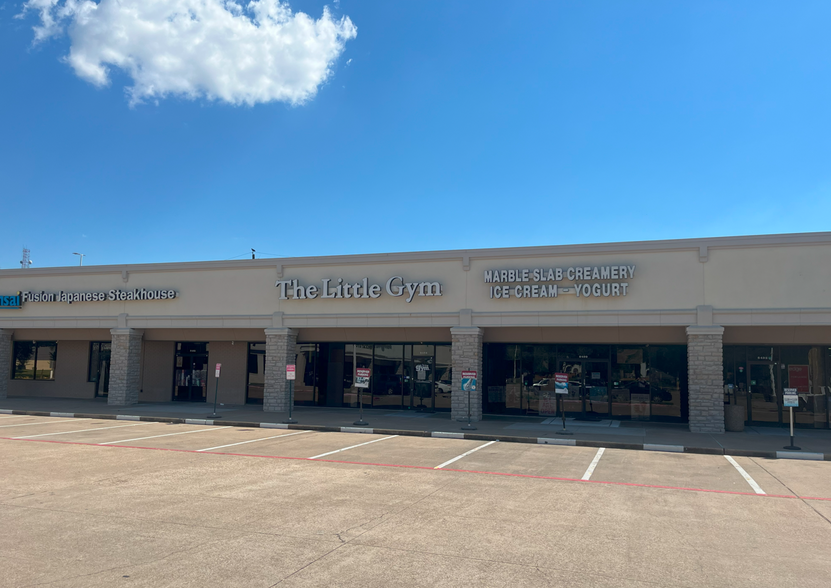 8482-8592 Highway 6 N, Houston, TX for lease - Building Photo - Image 1 of 6