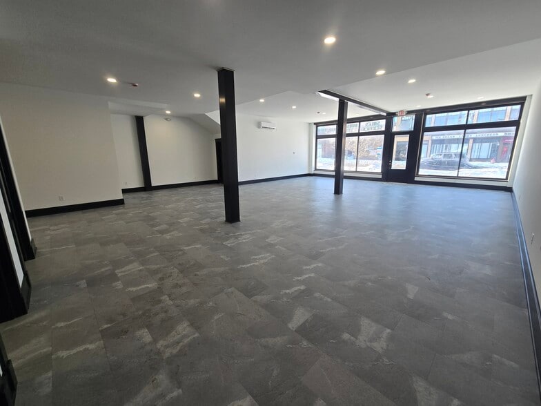 2297 Main St, Buffalo, NY à louer - Photo du bâtiment - Image 3 de 9