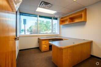 2 Creamery Way, Emmitsburg, MD for sale Interior Photo- Image 2 of 17