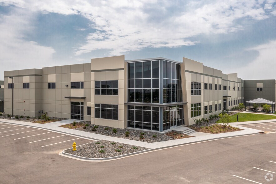 682 CTC Blvd, Louisville, CO à louer - Photo du bâtiment - Image 1 de 7