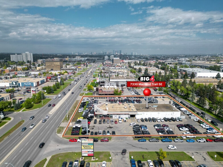 7330 Macleod Trl SE, Calgary, AB for lease - Building Photo - Image 1 of 5