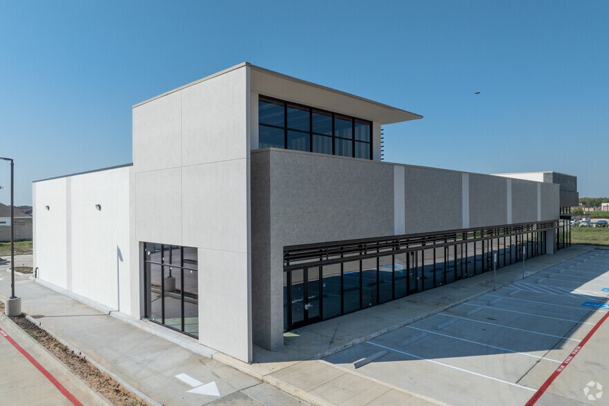 2944 Meridiana Pky, Rosharon, TX à louer - Photo du bâtiment - Image 3 de 3