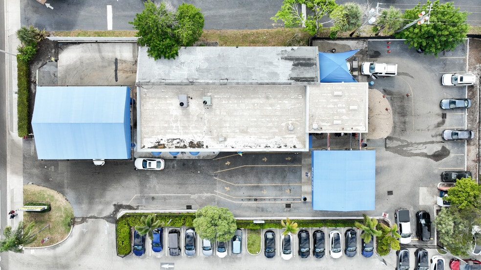 2781 N Federal Hwy, Fort Lauderdale, FL à vendre - Photo du bâtiment - Image 2 de 6