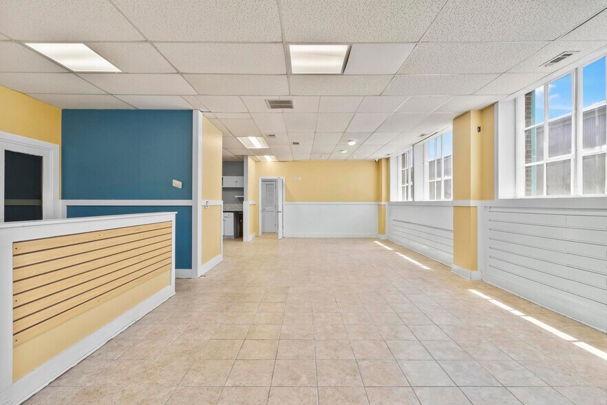 314 Wilson Ave, Norwalk, CT à louer - Photo du bâtiment - Image 3 de 17