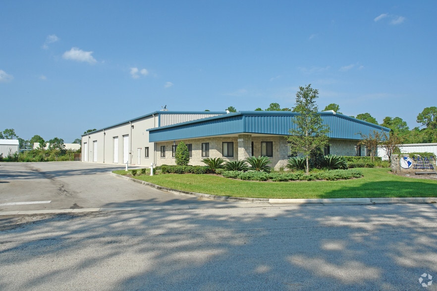 1324 Mattie St and 1745 Lakeside Ave portefeuille de 2 propriétés à vendre sur LoopNet.ca - Photo principale - Image 2 de 45