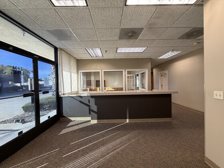 2401 Professional Pky, Santa Maria, CA for sale - Building Photo - Image 3 of 5