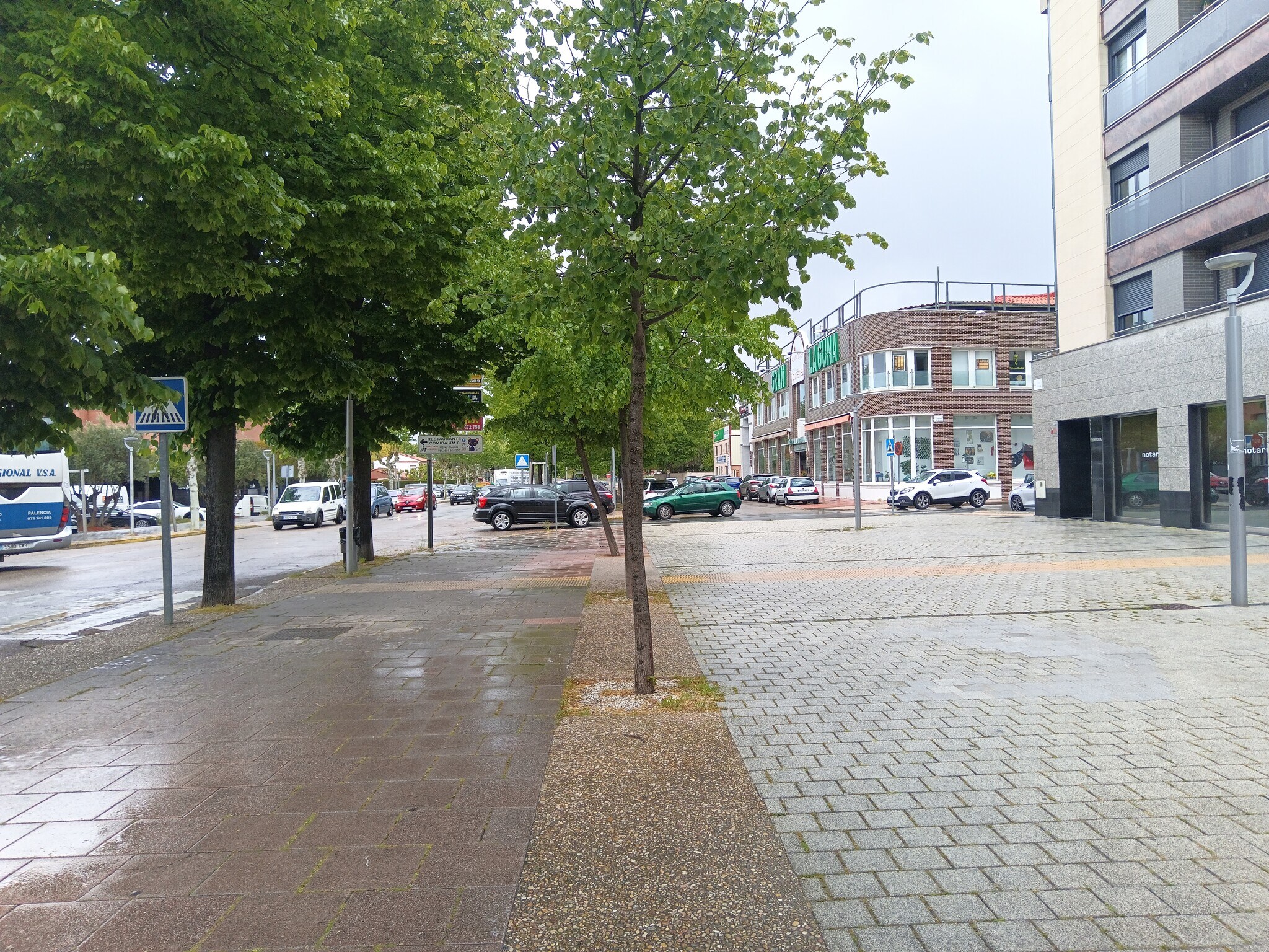 Multifamily in Laguna de Duero, Valladolid for sale Primary Photo- Image 1 of 2