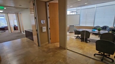 600 N Brand Blvd, Glendale, CA à louer - Vidéo sur l’inscription commerciale 