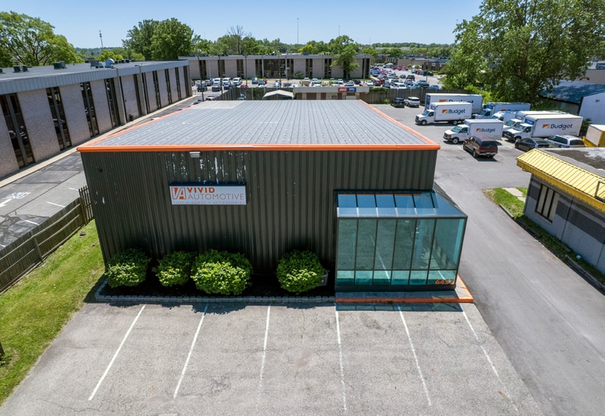 Avis Anchored Auto Assemblage 82nd St portfolio of 3 properties for sale on LoopNet.ca - Building Photo - Image 2 of 12