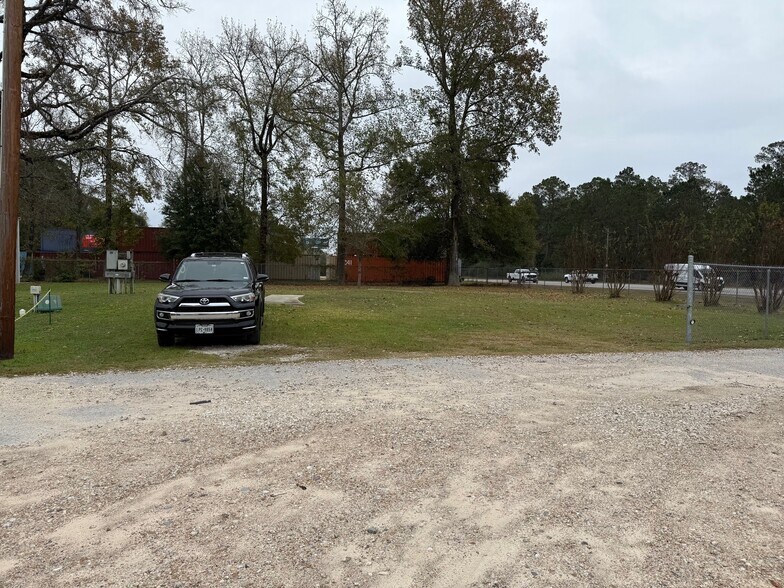 11368 FM 2854 Rd, Conroe, TX à vendre - Photo du bâtiment - Image 2 de 3
