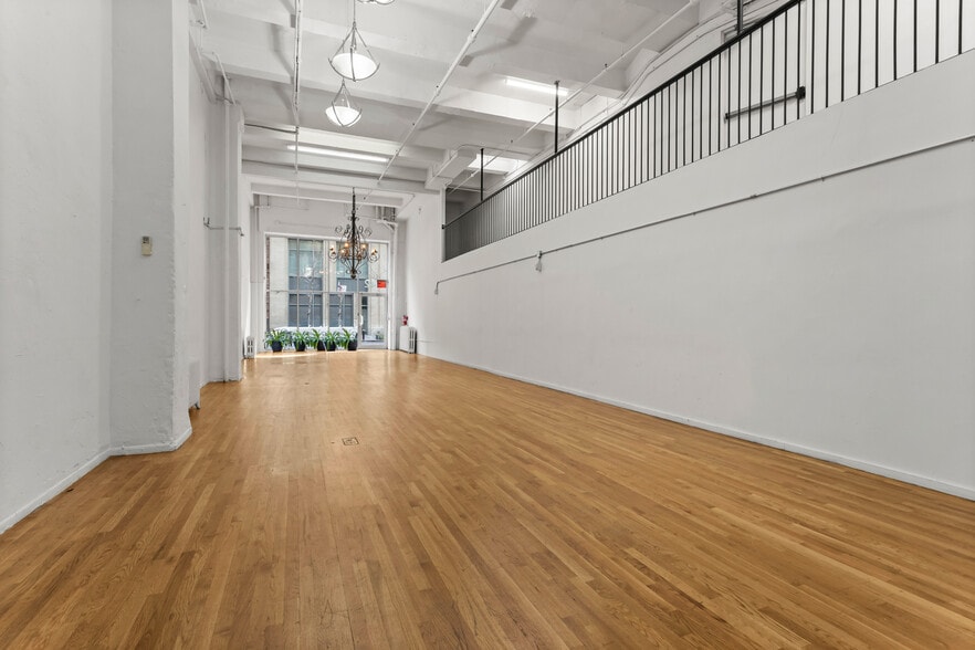 336-342 W 37th St, New York, NY for lease - Interior Photo - Image 3 of 12