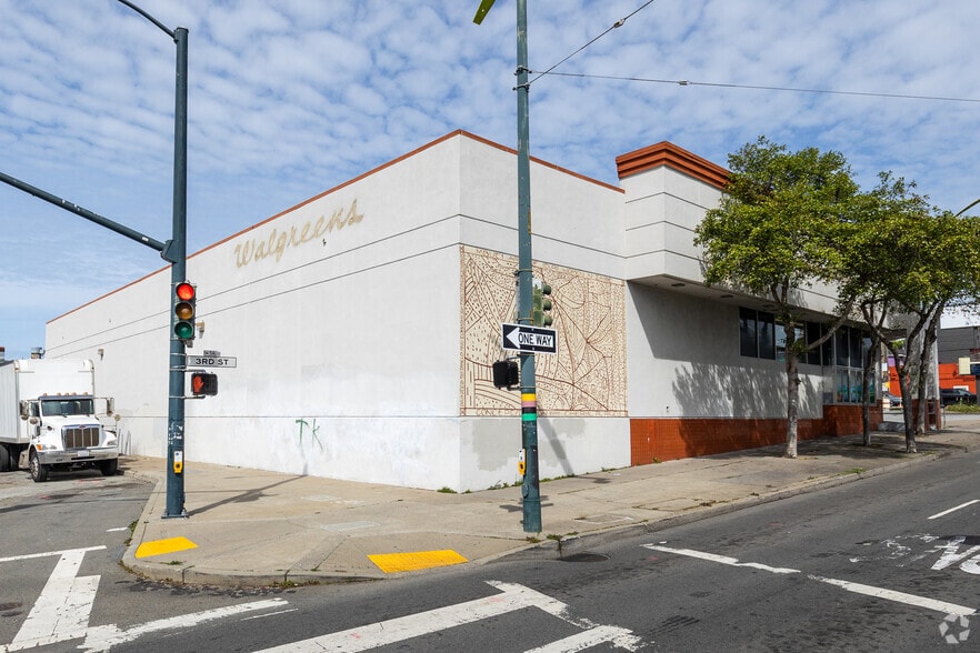 5300 3rd St, San Francisco, CA for lease - Building Photo - Image 2 of 10