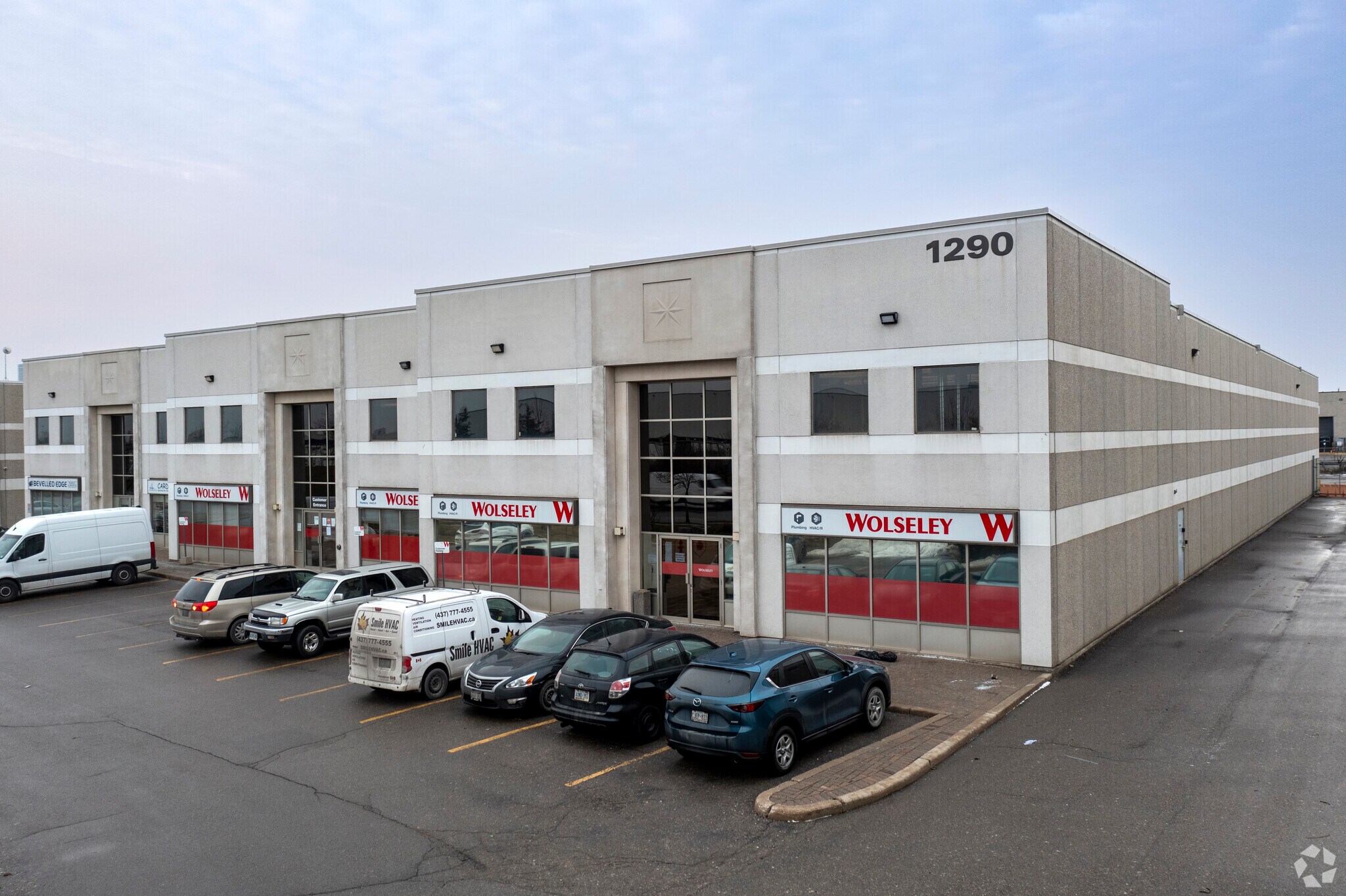 1290 Creditstone Rd, Vaughan, ON à vendre Photo principale- Image 1 de 5