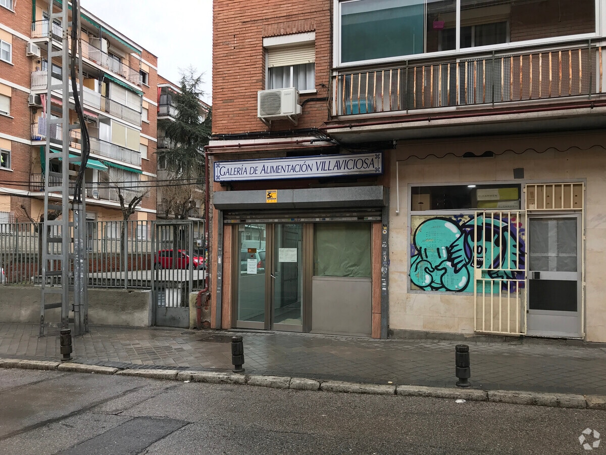 Calle de Galicia, 3, Madrid, MAD 28024 - Unit Puerta 37, Esc. 1 - - Interior Photo - Image 2 of 2